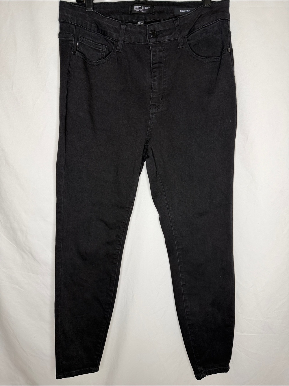 Judy Blue Women's Black High-Rise Skinny Jeans - Sleek Black Denim
